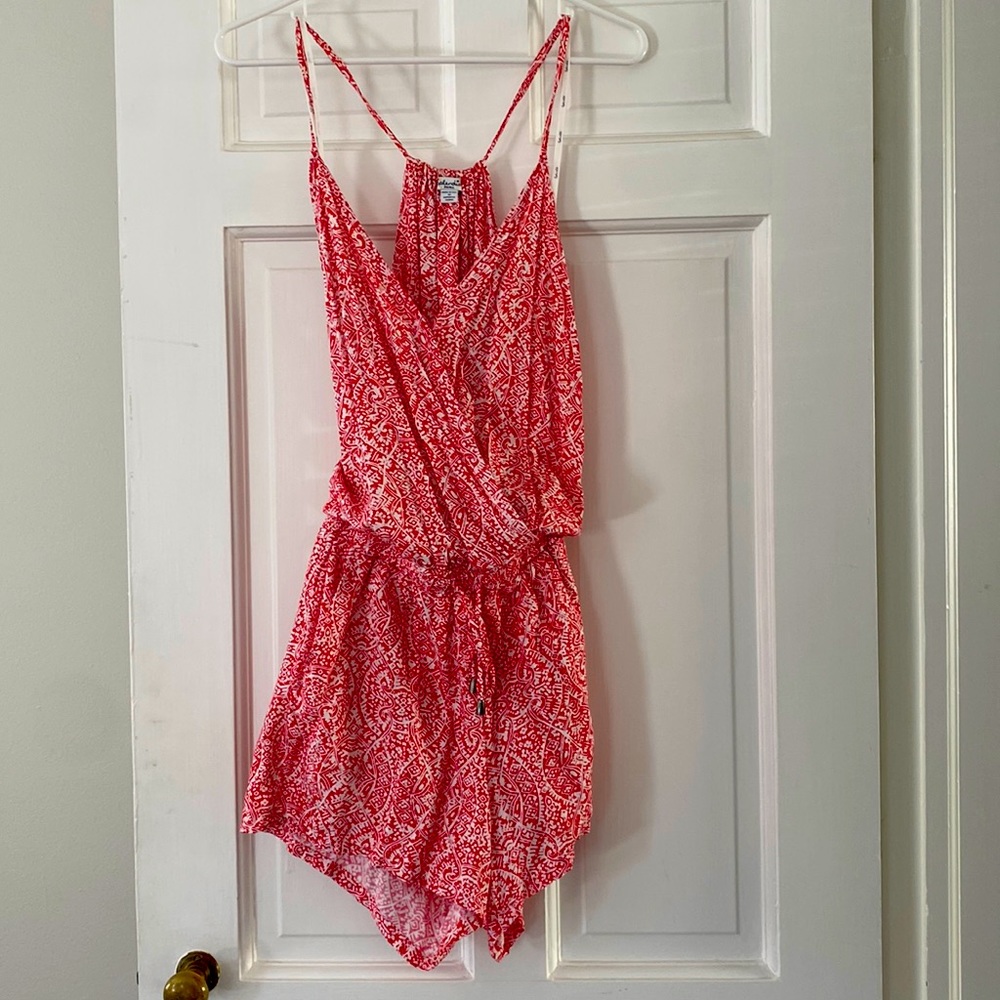Splendid red romper, Size small
